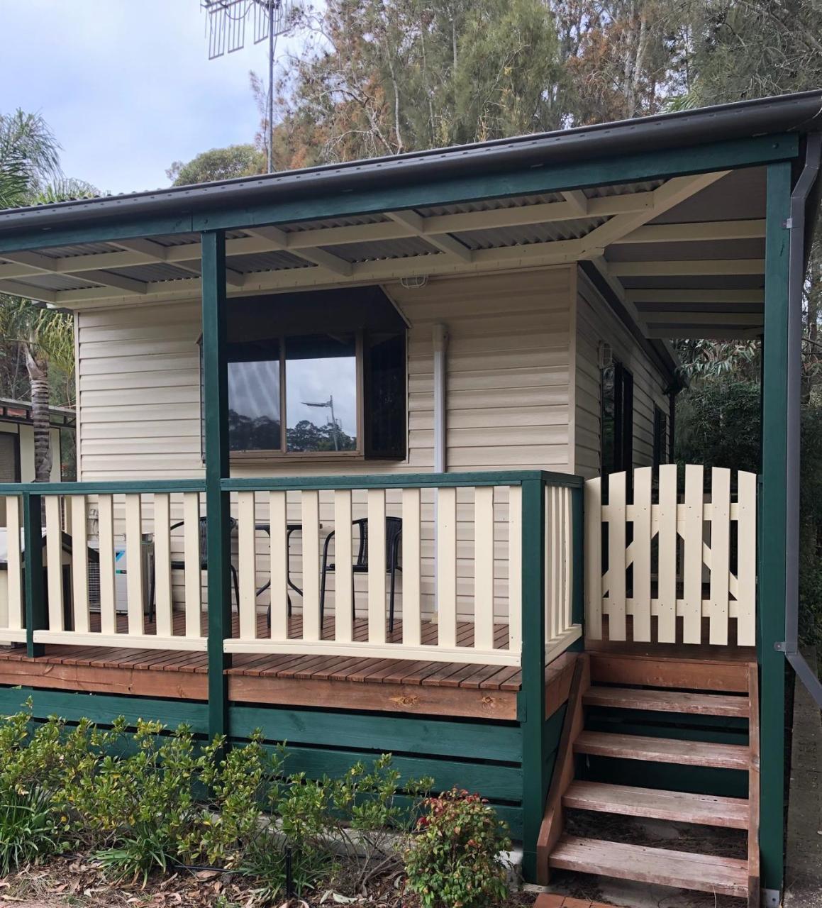 Pleasurelea Tourist Resort & Caravan Park Batemans Bay Exterior photo