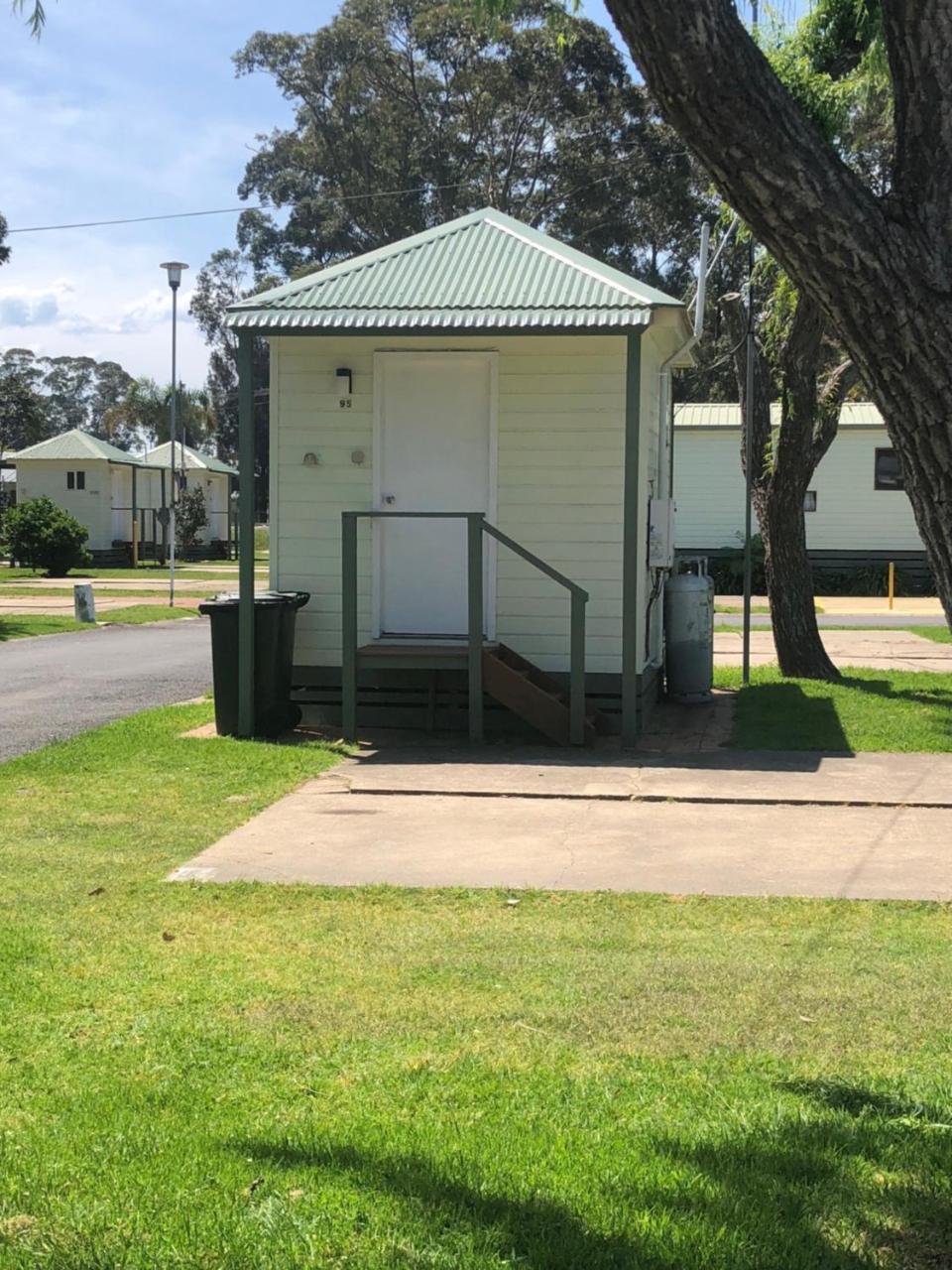 Pleasurelea Tourist Resort & Caravan Park Batemans Bay Exterior photo